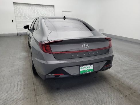 Used 2022 Hyundai Sonata SEL w/ Convenience Package image 6