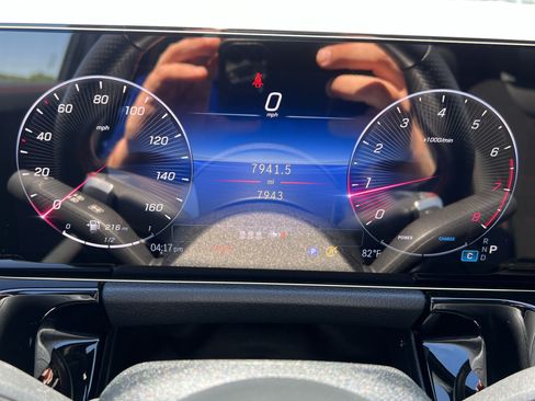 Certified 2025 Mercedes-Benz GLA 250 image 21