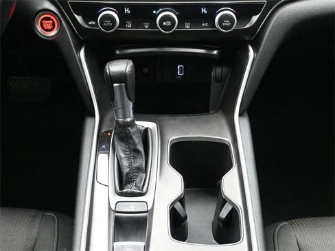 Used 2018 Honda Accord LX image 22