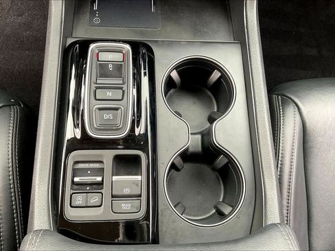 Used 2023 Honda Pilot EX-L image 32