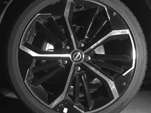 Used 2025 Nissan Altima 2.5 SR image 12