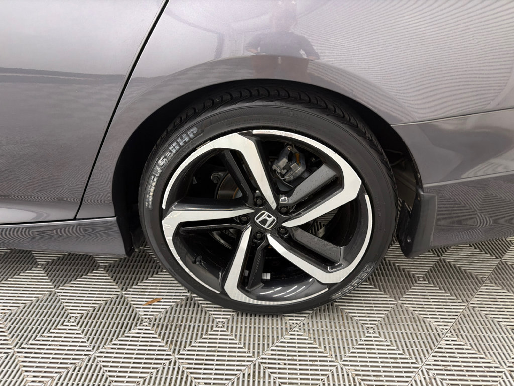 Used 2019 Honda Accord Sport image 19