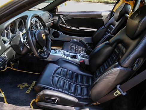 Used 2001 Ferrari 360 Spider RWD image 33