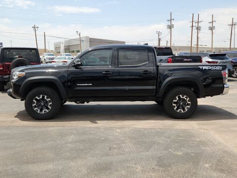 Used 2023 Toyota Tacoma TRD Off-Road AWD/4WD image 2