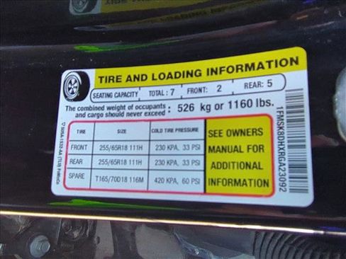 Used 2024 Ford Explorer XLT w/ Equipment Group 202A image 15