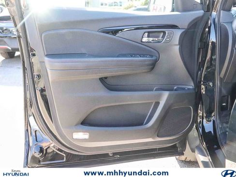 Used 2024 Honda Ridgeline Black Edition image 19
