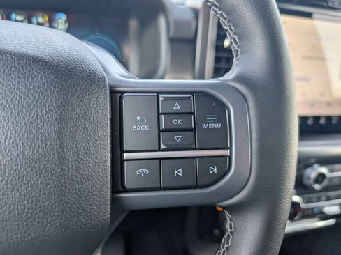 Used 2025 Ford F150 Lariat w/ Equipment Group 501A Mid image 15