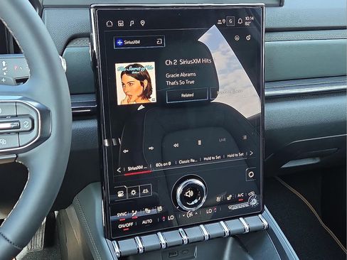 New 2026 GMC Terrain AT4 w/ Convenience Package III AWD/4WD image 16