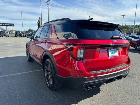 New 2025 Ford Explorer ST w/ Sun And Sound Package image 5