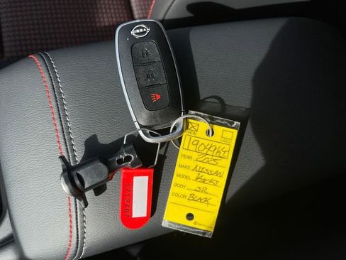 New 2025 Nissan Kicks SR w/ Illumination Package image 29