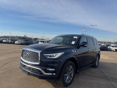 Used 2024 INFINITI QX80 Luxe image 6
