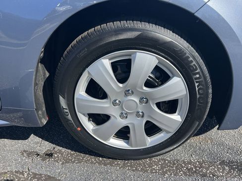 Used 2024 Toyota Corolla LE FWD image 13