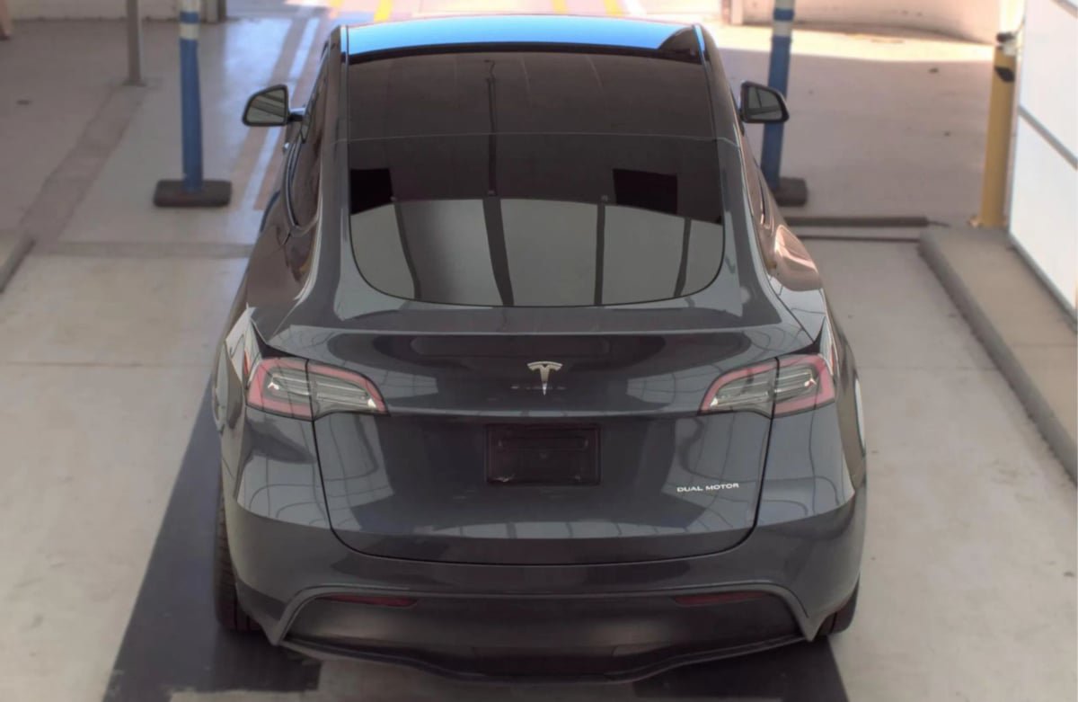 Used 2023 Tesla Model Y Long Range AWD/4WD image 4