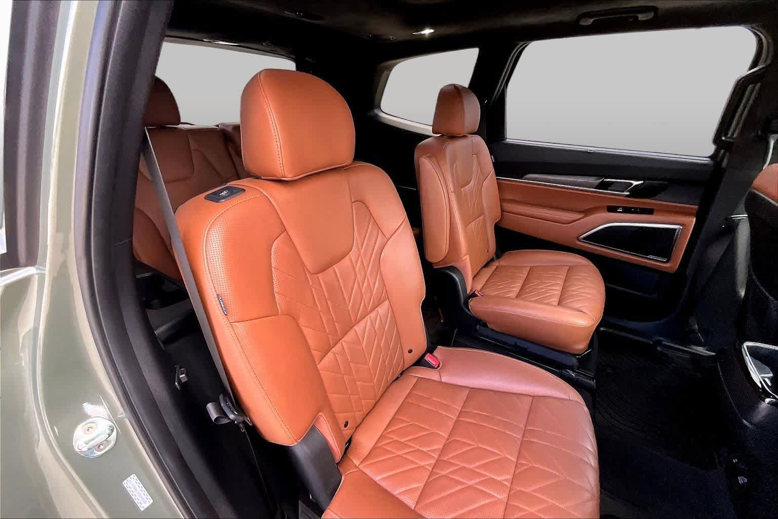 Certified 2025 Kia Telluride SX Prestige X-Line AWD/4WD image 19