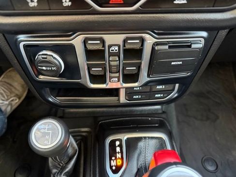 Used 2024 Jeep Wrangler Sahara w/ Technology Group image 31