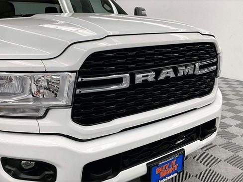 Used 2024 RAM 2500 Big Horn w/ Safety Group image 28