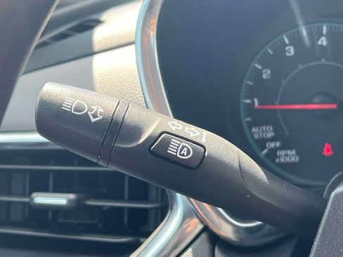 Used 2023 Chevrolet Equinox LS FWD image 25