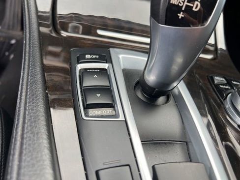 Used 2015 BMW 535i xDrive Sedan AWD/4WD image 23