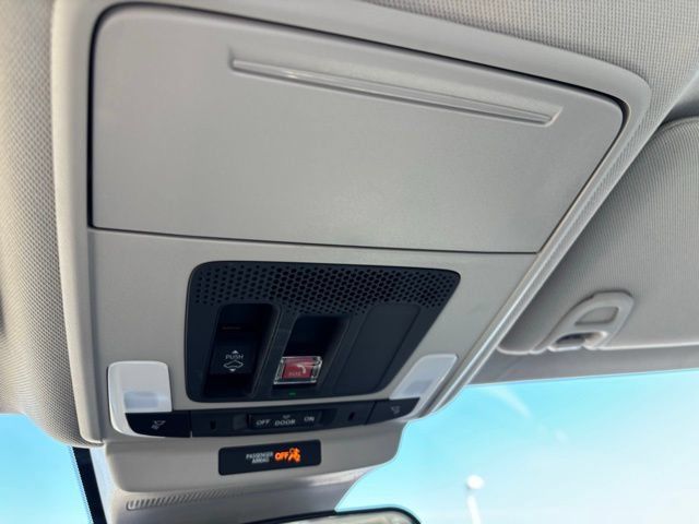 Certified 2025 Honda Accord SE image 21