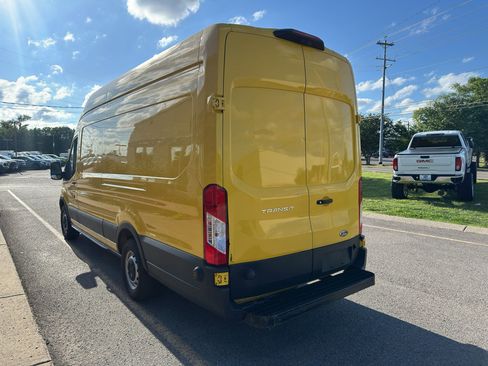Used 2019 Ford Transit 250 148 High Roof Extended RWD image 6