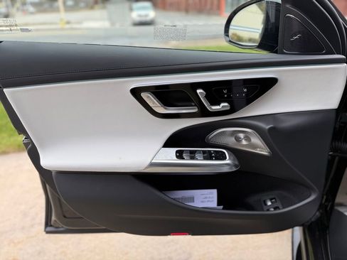 New 2026 Mercedes-Benz E 53 AMG e 4MATIC Sedan image 20