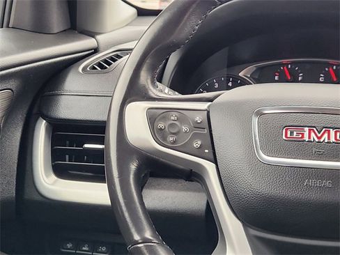 Used 2022 GMC Terrain SLT w/ Infotainment Package II image 28
