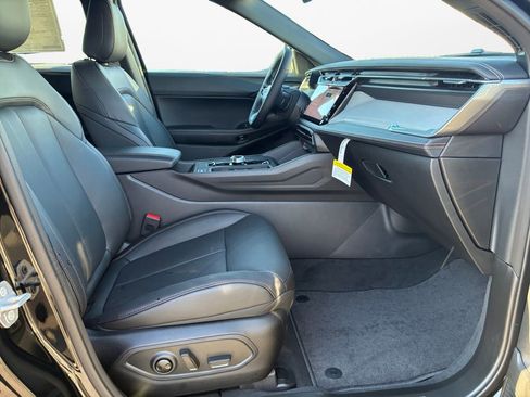 New 2026 Jeep Cherokee Laredo image 24