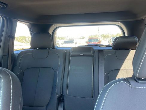 New 2025 Jeep Grand Cherokee Laredo X image 22