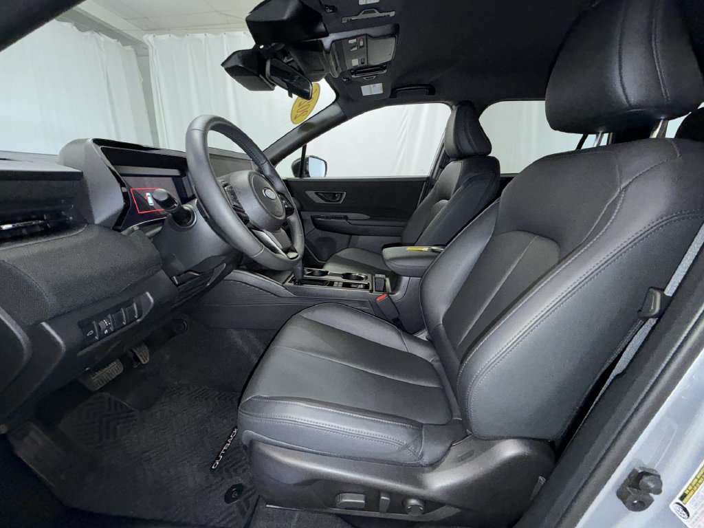 Certified 2026 Subaru Outback Premium AWD/4WD image 4