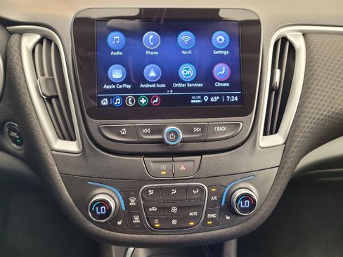 Used 2024 Chevrolet Malibu LT image 25