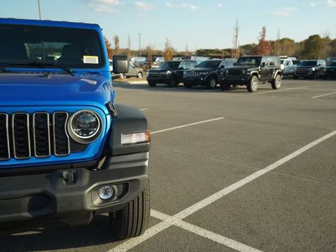 New 2026 Jeep Wrangler Sport S image 39
