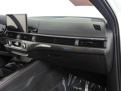 Used 2022 Audi S4 Premium Plus image 14