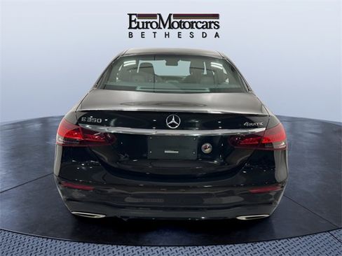 Certified 2022 Mercedes-Benz E 350 4MATIC Sedan image 4