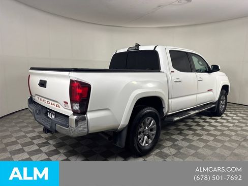 Used 2019 Toyota Tacoma SR5 RWD image 5