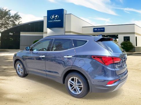 Used 2017 Hyundai Santa Fe Sport FWD image 3