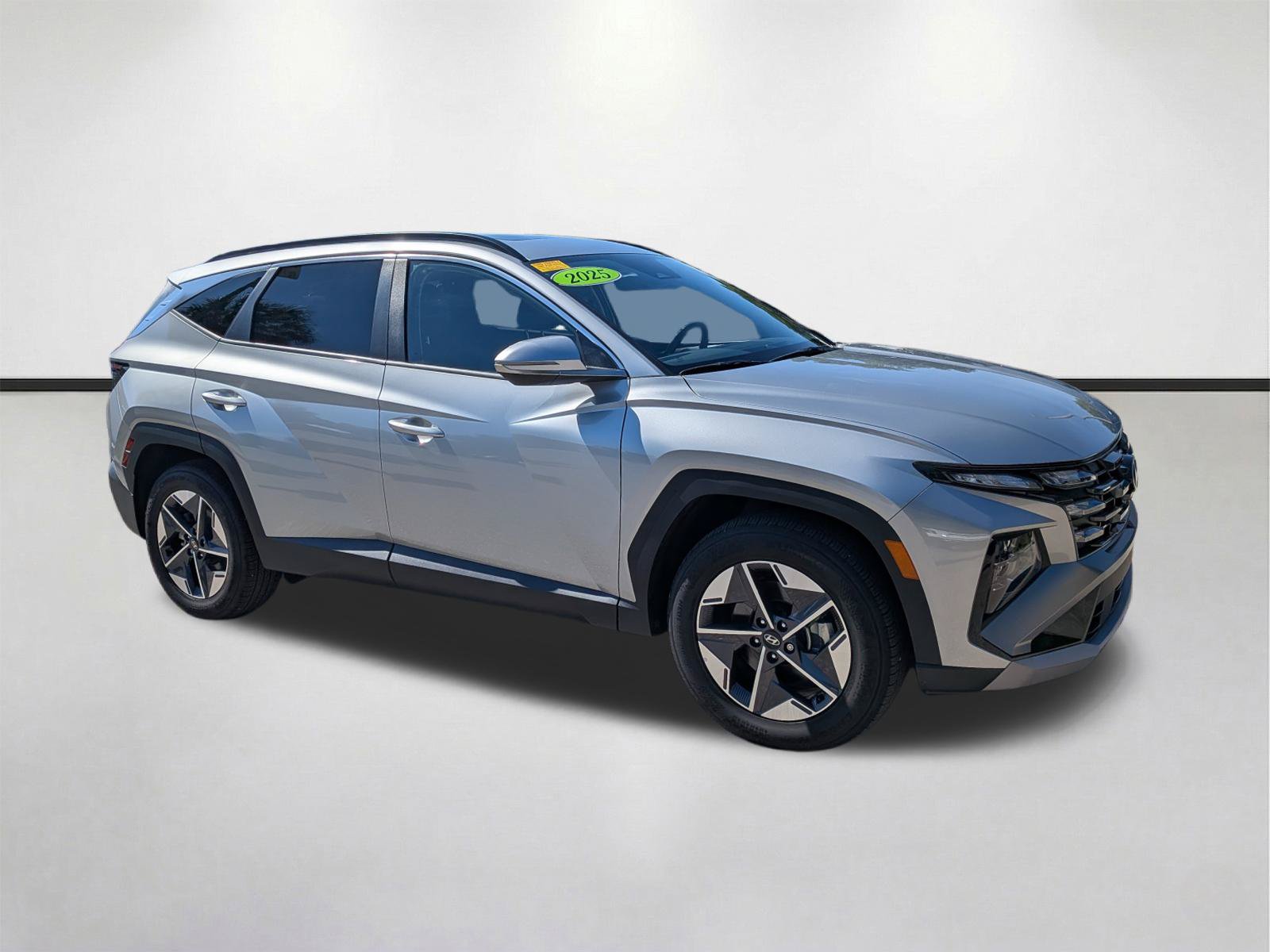 Used 2025 Hyundai Tucson SEL FWD image 1