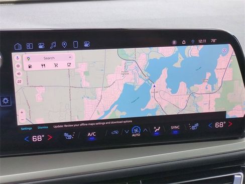 Certified 2024 Chevrolet Traverse LT w/ Trailering Package image 15