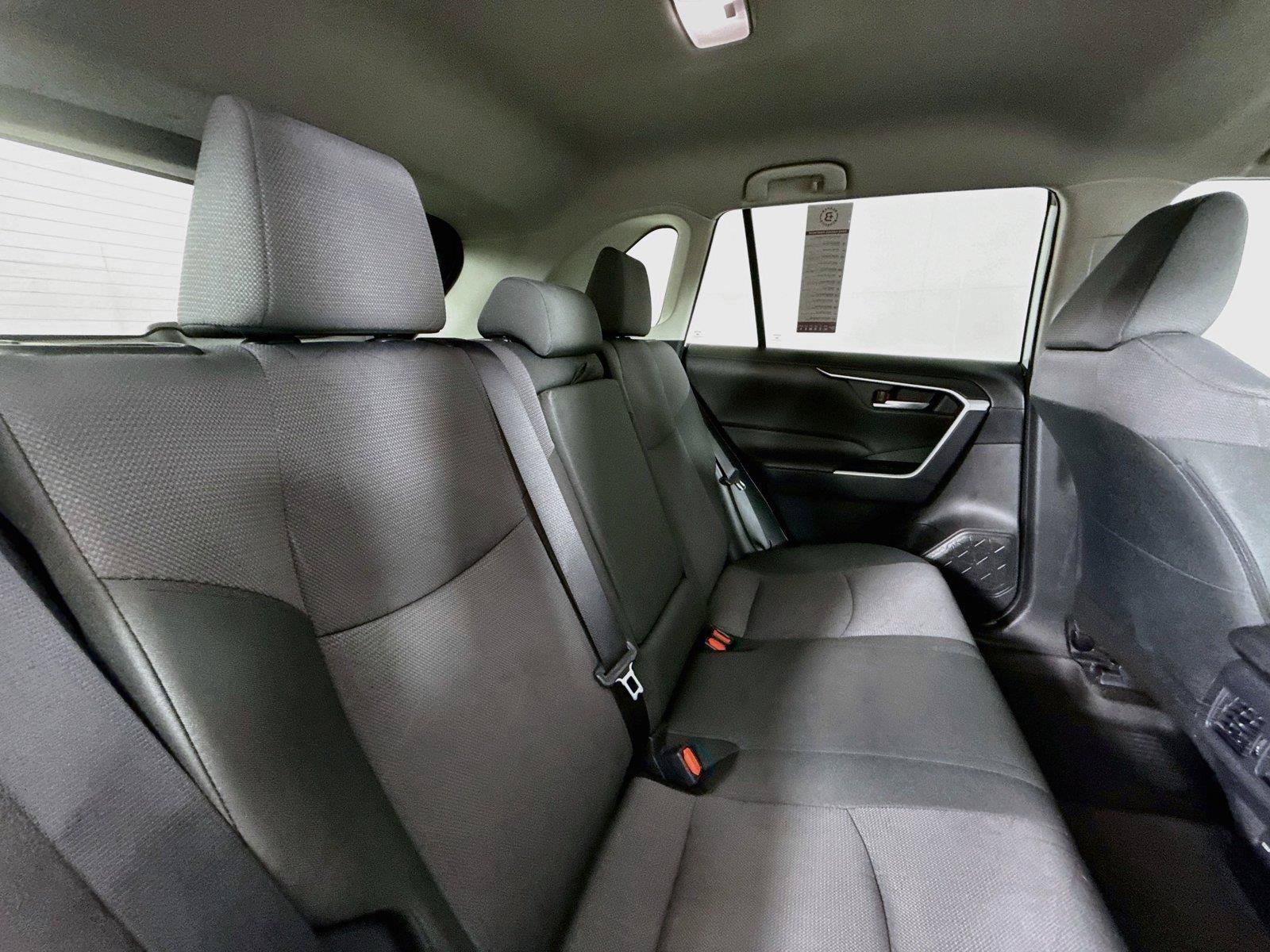Certified 2025 Toyota RAV4 XLE AWD/4WD image 40