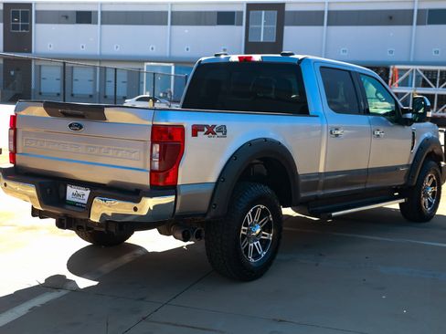 Used 2021 Ford F350 Lariat w/ Lariat Ultimate Package image 16