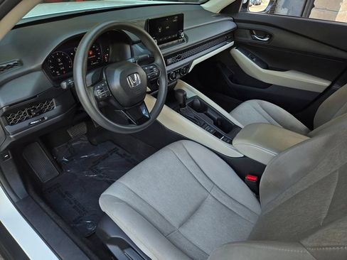 Used 2024 Honda Accord LX image 10