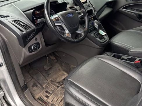 Used 2019 Ford Transit Connect XL image 1