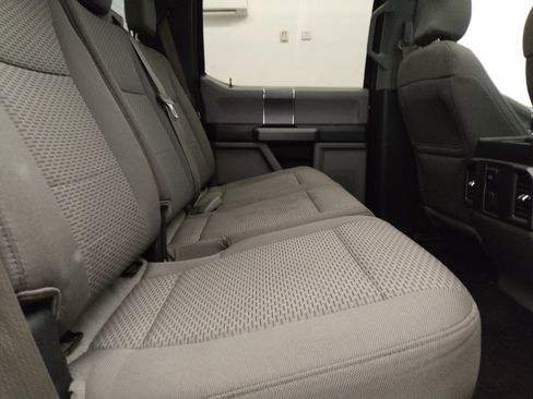 Used 2016 Ford F150 XLT w/ Equipment Group 302A Luxury AWD/4WD image 19