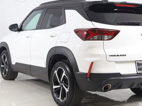 Used 2023 Chevrolet TrailBlazer RS w/ Convenience Package image 23