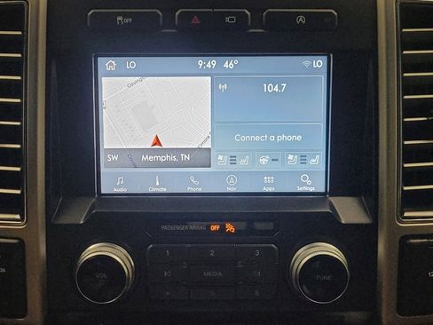 Used 2018 Ford F150 Platinum w/ Equipment Group 701A Luxury RWD image 25