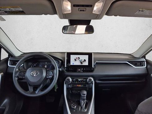 Certified 2025 Toyota RAV4 LE AWD/4WD image 18