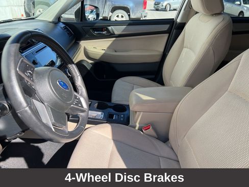 Used 2019 Subaru Outback 2.5i Premium image 21