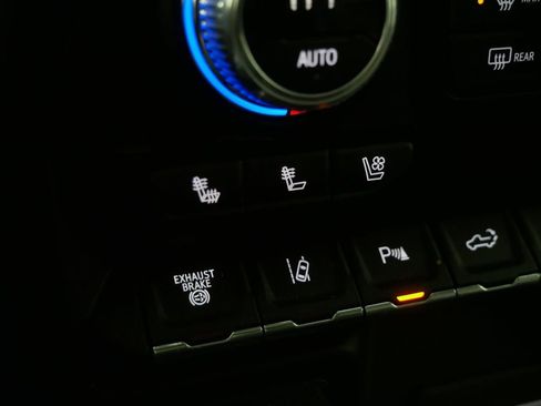 Used 2021 GMC Sierra 3500 AT4 w/ AT4 Premium Plus Package image 28