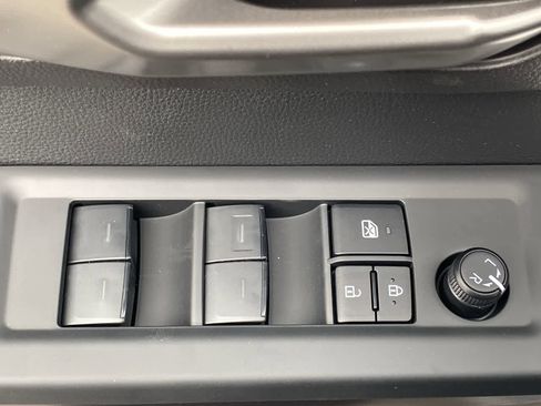 New 2026 Toyota Tundra SR5 image 13