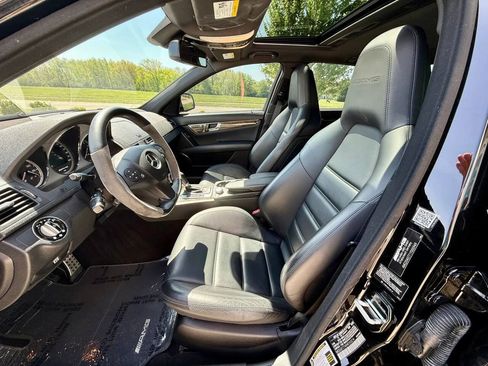 Used 2009 Mercedes-Benz C 63 AMG Sedan image 14