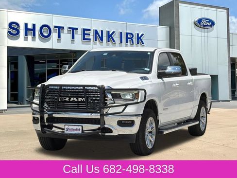 Used 2023 RAM 1500 Laramie AWD/4WD image 3